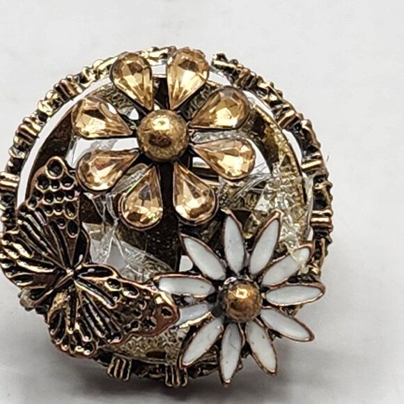 Vintage Elastic Band Statement Bling Ring, Goldtone Floral Butterfly Rhinestone - Picture 1 of 4
